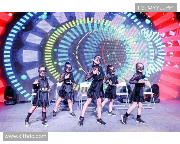 广州街舞队如何引领进攻革新潮流打造全新舞台表现力